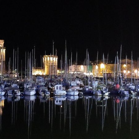 Les Arcades, T2 En Hypercentre Apartment La Rochelle  Luaran gambar