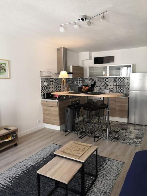 Les Arcades, T2 En Hypercentre Apartment La Rochelle  Luaran gambar
