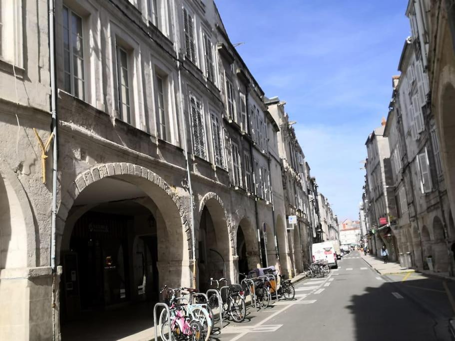Les Arcades, T2 En Hypercentre Apartment La Rochelle  Luaran gambar